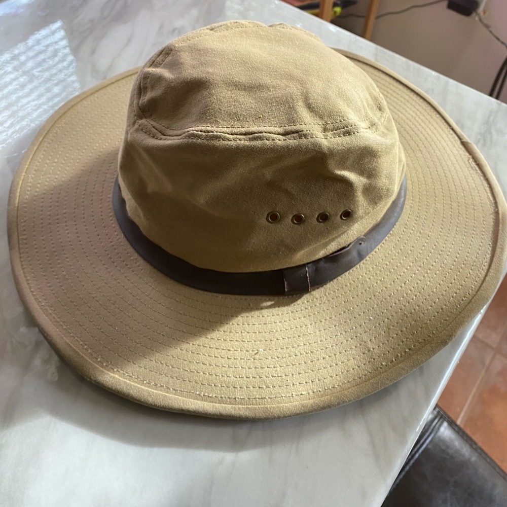 Filson Tin Cloth waxed cotton Bush Hat